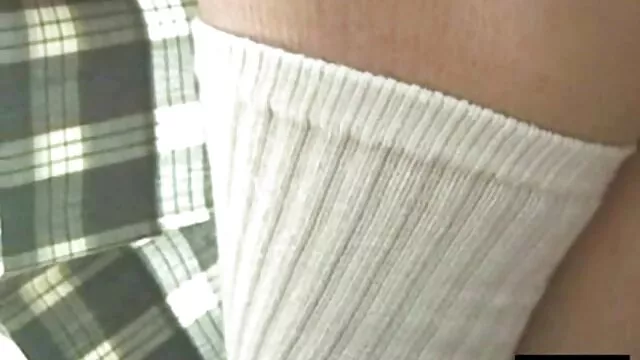 la mamma viene spiata mentre si masturba nella vasca video porno vecchi pervertiti da bagno
