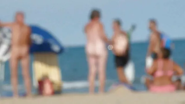 Mi sto film porno vecchi con giovani solo masturbando.