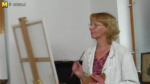 Bere pipì lesbico-esperimento con una video porno gratis di vecchi ragazza sporca