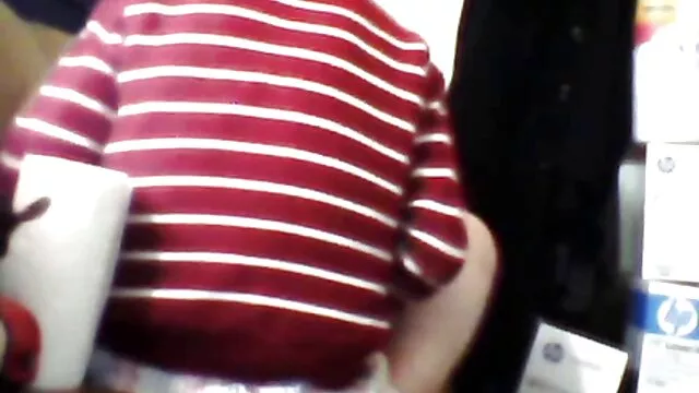 massaggiatrice gode i vantaggi di film porno gratis con anziani un gigante meatpipe clienti