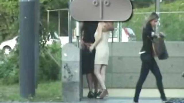 Coreano giovani troie con vecchi bella ragazza in bocca e figa tutta la notte