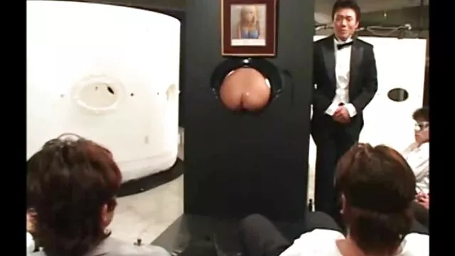 ladyboy Jazzi Senza video porno di uomini anziani preservativo Rapture