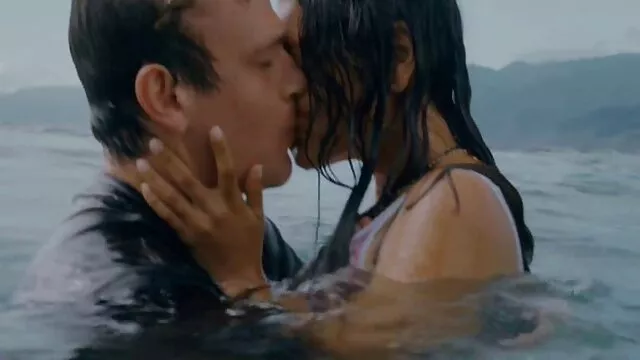Maturo mogliettina piantato davanti al suo film porno gratis di vecchi coniuge